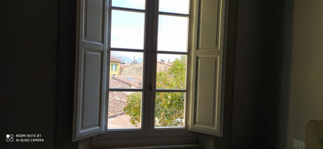 Desiderio Apartment Pisa Bagian luar foto