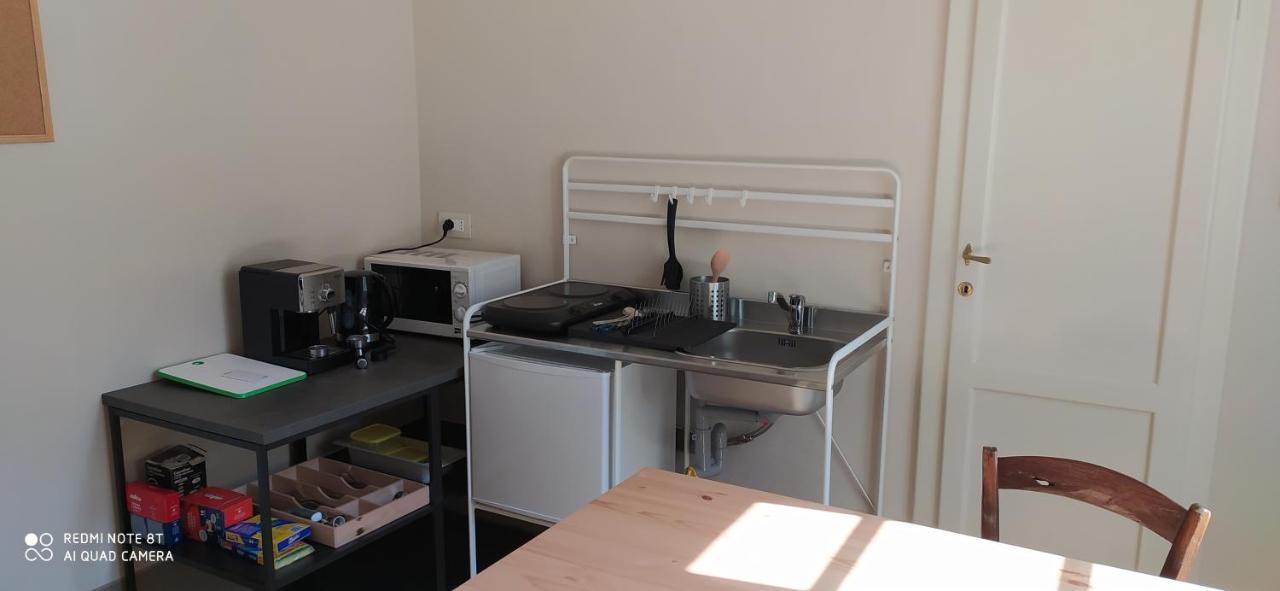 Desiderio Apartment Pisa Bagian luar foto